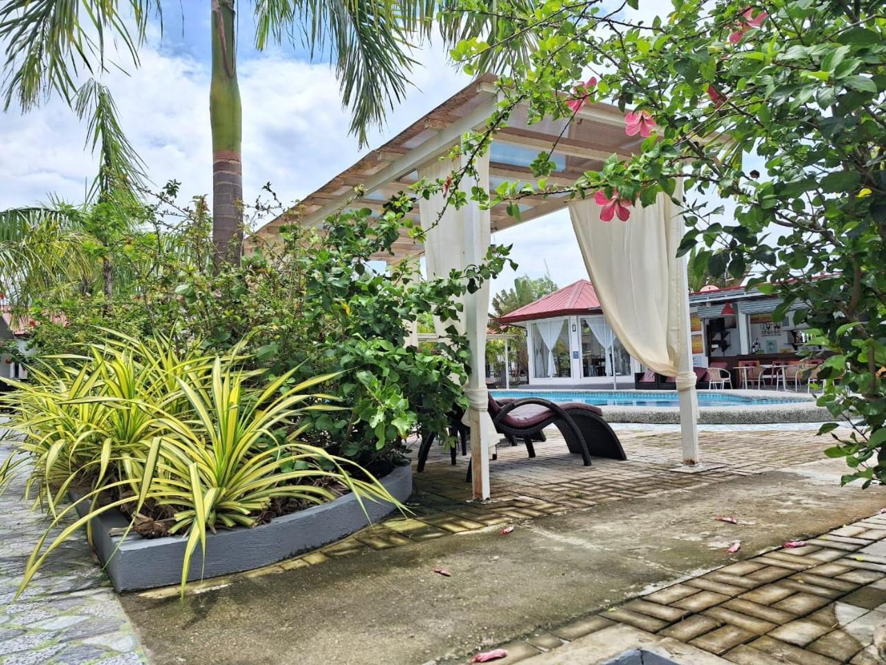 Garden Village Resort Moalboal Luaran gambar